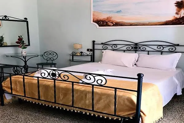 *** Bed & Breakfast B&B Art Suite Principe Umberto Naples Italy
