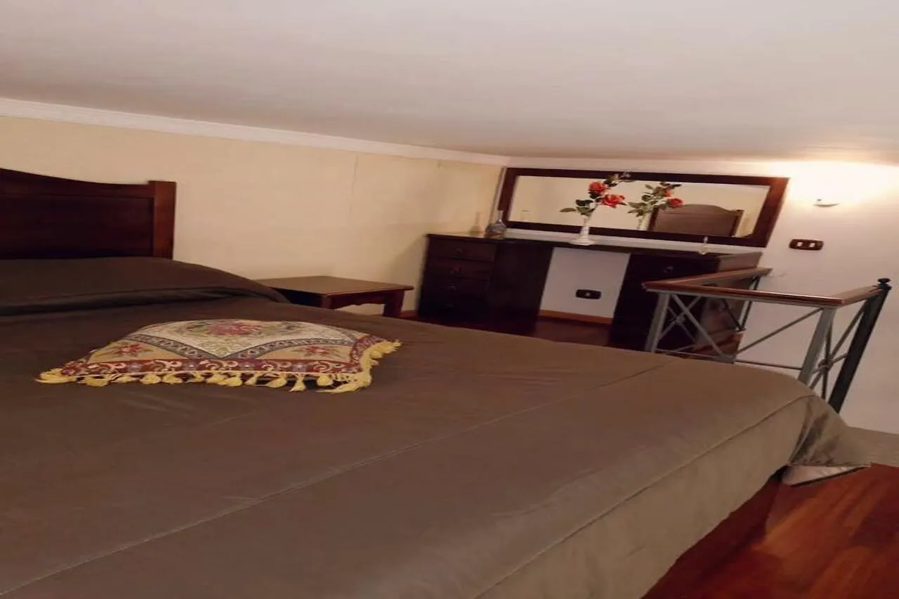 B&B Art Suite Principe Umberto Neapol Nocleg ze śniadaniem