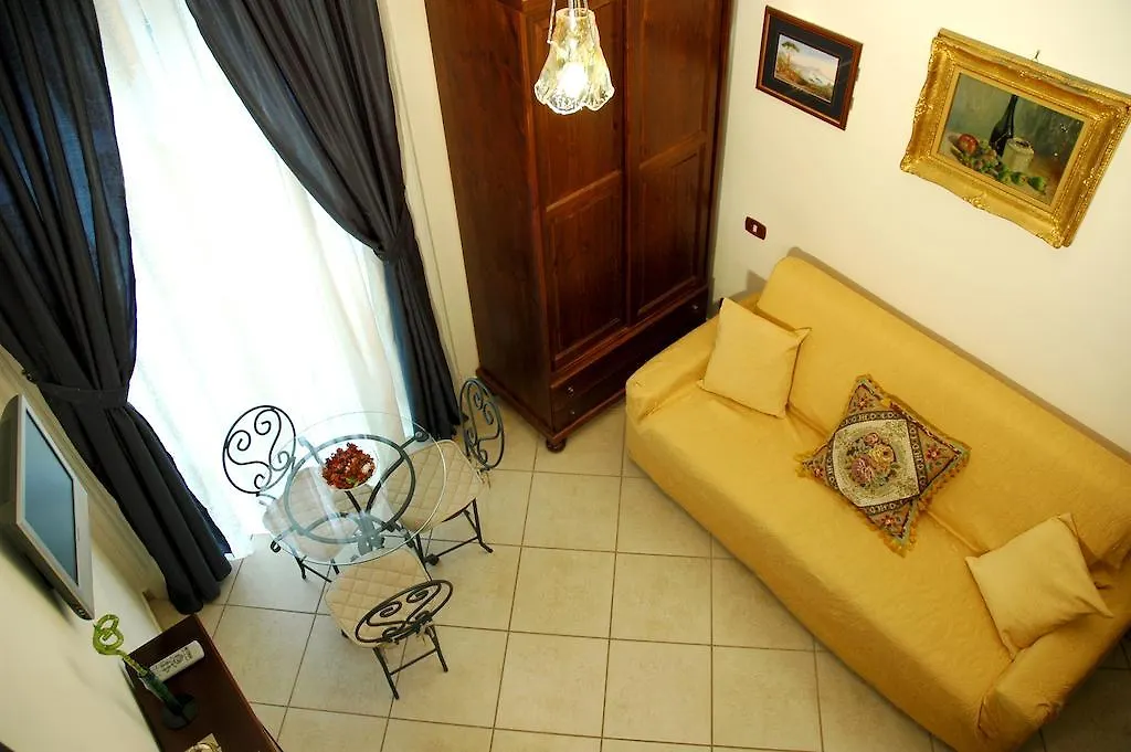 B&B Art Suite Principe Umberto Neapol
